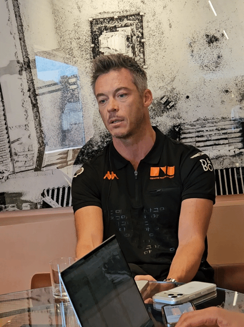 [뉴시스=서울]남주현 기자=앙드레 로테러(Andre Lotterer)는 23일 세계 최고 권위의 내구 레이스 무대인 국제자동차연맹(FIA) 세계내구선수권대회(WEC)에서 ‘제네시스 마그마 레이싱팀’의 17호차를 이끄는 베테랑 드라이버러 한국 제조사와 호흡을 맞춘 생생한 소회를 밝혔다. *재판매 및 DB 금지