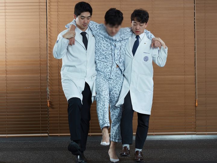 [서울=뉴시스] 자생한방병원 척추관절연구소는 교통사고 후 하지방사통이 발생한 환자를 대상으로 동작침법(MSAT) 병행치료 효과를 분석한 연구 결과를 SCI(E)급 국제학술지 '통증연구저널(Journal of Pain Research, IF=2.5)'에 게재했다고 24일 밝혔다. (사진=자생한방병원 제공) 2026.06.24. photo@newsis.com *재판매 및 DB 금지