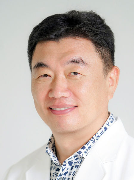 [광주=뉴시스] 전남대학교 의과대학 이승원 교수. photo@newsis.com *재판매 및 DB 금지