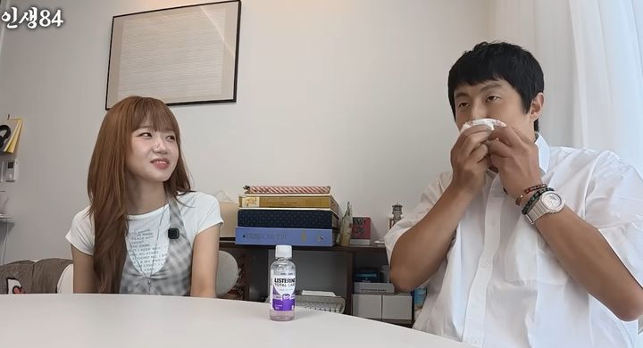 [서울=뉴시스] 가수 최유정과 방송인 기안84 (사진='인생84' 유튜브 캡쳐) 2026.06.24. photo@newsis.com *재판매 및 DB 금지
