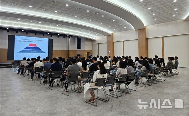 [군포=뉴시스] 군포시가 '2026년 위험성평가 담당자 교육'을 개최하고 있다. (사진=군포시 제공).2026.06.25. photo@newsis.com
