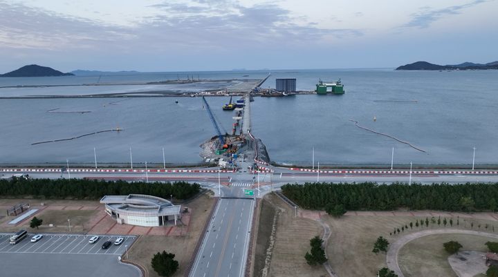 새만금신항 진입도로 확장공사(사진=김제시 제공) *재판매 및 DB 금지