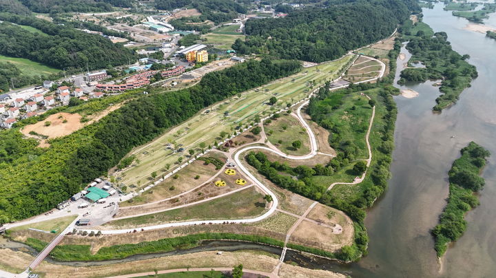 [진주=뉴시스] 진주시, '금산 송백지구 자전거도로' 정식 개통.(사진=진주시 제공).2026.06.25.photo@newsis.com *재판매 및 DB 금지