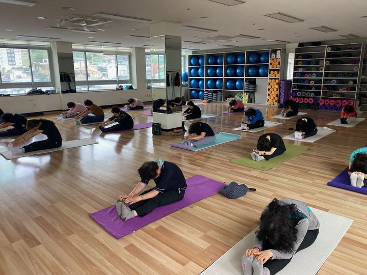 [합천=뉴시스] 합천군종합사회복지관 올해 하반기 프로그램 수강생 모집. (사진=합천군 제공) 2026.06.25. photo@newsis.com *재판매 및 DB 금지