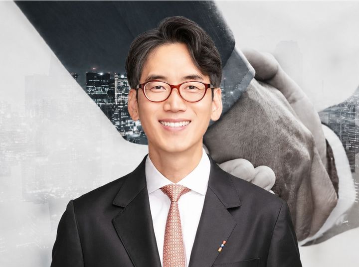 [서울=뉴시스] 검찰 내 대표적 기획·공안통으로 이름을 알린 권내건 전 법무부 법무심의관(사법연수원 35기)이 지난 4월 사직 후 법무법인 트리니티에 파트너 변호사로 합류했다. (사진=트리니티 제공) 2026.06.25. photo@newsis.com *재판매 및 DB 금지