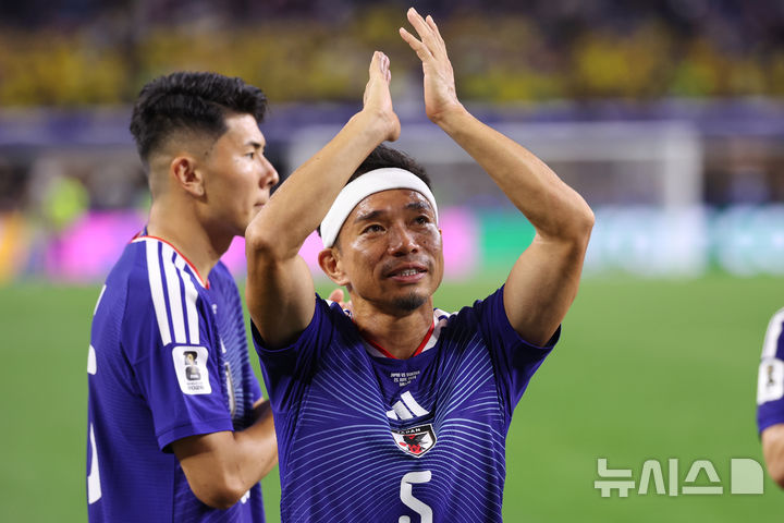 [텍사스=AP/뉴시스] 스웨덴과의 2026 국제축구연맹(FIFA) 북중미 월드컵 조별리그 F조 최종 3차전에 교체 출전한 일본 국가대표 수비수 나가토모 유토.
