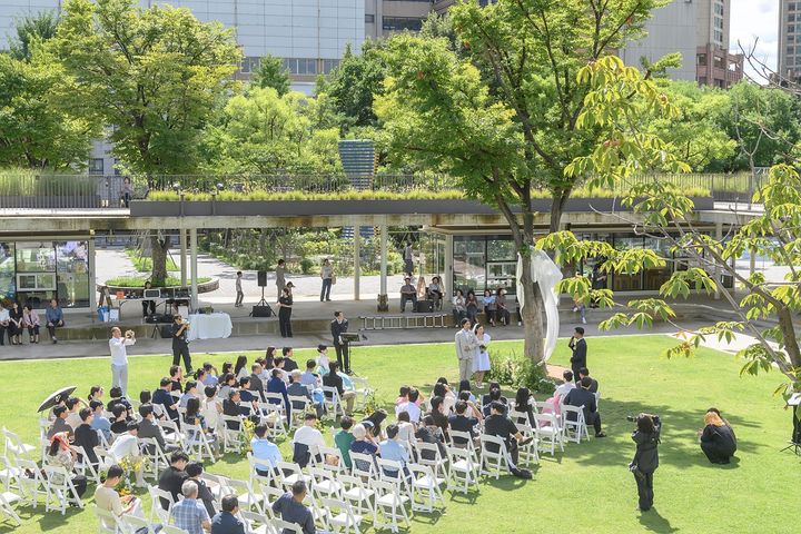 [서울=뉴시스] 지난해 9월 오목공원에서 열린 정원결혼식 전경. (사진=양천구 제공) 2026.06.28. photo@newsis.com *재판매 및 DB 금지