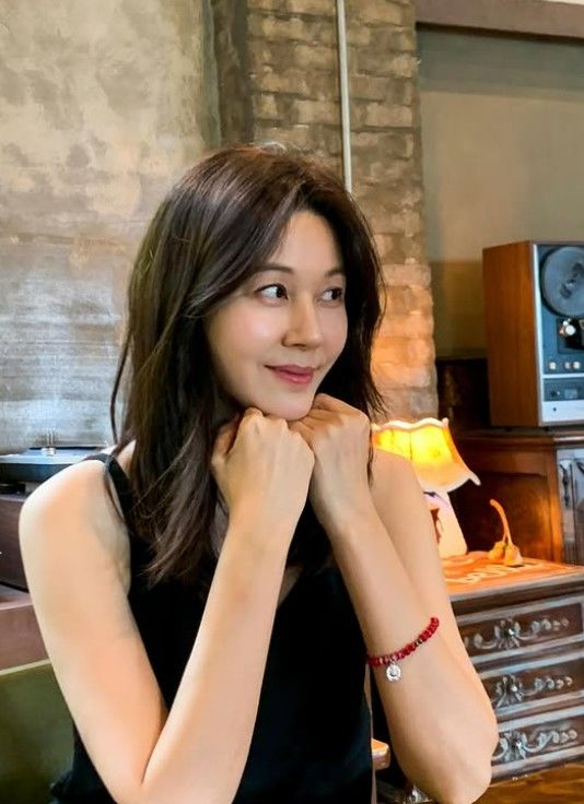 [서울=뉴시스] 배우 김하늘 (사진=김하늘 SNS 캡쳐) 2026.06.29. photo@newsis.com *재판매 및 DB 금지