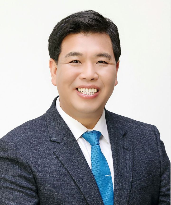 [화성=뉴시스] 이계철 제10대 화성시의회 더불어민주당 의장 후보 당선인. (사진=화성시의회 제공) 2026.06.29. photo@newsis.com *재판매 및 DB 금지