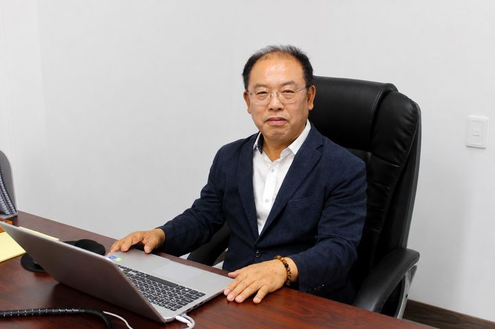 [대구=뉴시스] 정재익 기자 = 우성진 대구 동구청장 당선인이 지난 29일 대구 아양아트센터에서 뉴시스와 인터뷰를 진행하고 있다. 2026.06.30. jjikk@newsis.com *재판매 및 DB 금지