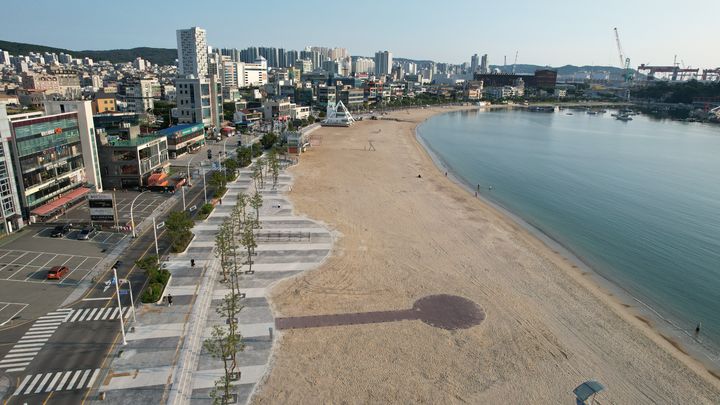 [울산=뉴시스] 울산 동구 일산해수욕장의 해변산책로 전경. (사진=뉴시스 DB). photo@newsis.com *재판매 및 DB 금지