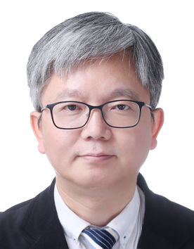 [서울=뉴시스] 국무총리 산하 경제·인문사회연구회(NRC)는 30일 제392차 이사회를 열고 제15대 한국노동연구원 원장으로 이병희 한국노동연구원 선임연구위원을 선임했다고 밝혔다. (사진=한국노동연구원 제공) 2026.06.30. photo@newsis.com *재판매 및 DB 금지