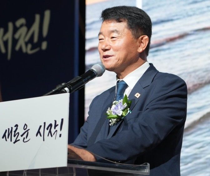 [서천=뉴시스] 유승광 서천군수가 1일 문예의 전당에서 열린 취임식에 참석해 인사말을 하고 있다. (사진= 서천군 제공) 2026.07.01. photo@newsis.com *재판매 및 DB 금지