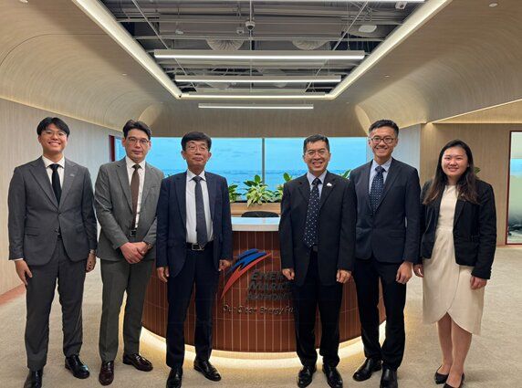 [세종=뉴시스] 혁신형 소형모듈원자로(i-SMR) 기술개발사업단이 싱가포르 에너지시장청과 SMR 분야에서 협력을 강화하기로 했다. 사진은 MOU 기념식 현장. (사진=i-SMR 기술개발사업단 제공) 2026.07.01. photo@newsis.com *재판매 및 DB 금지