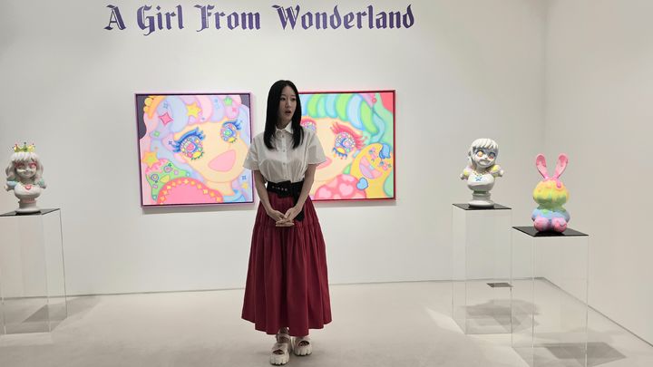 칼끝으로 긁어낸 순수...이사라 '원더랜드' 25년[박현주 아트클럽] - 뉴스 썸네일 이미지
