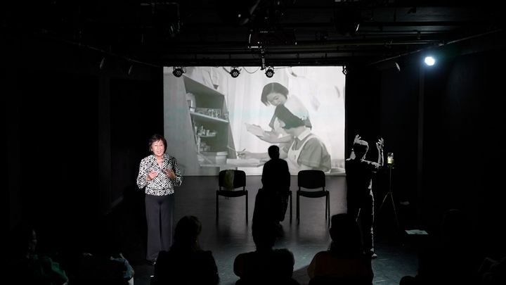 '유사고고학적 번역: 베를린 사례' 공연 장면. (사진=다문화극단 샐러드 제공) *재판매 및 DB 금지