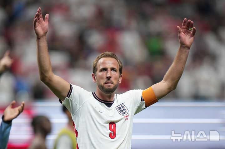 [애틀랜타=AP/뉴시스] 잉글랜드 남자 축구 대표팀의 해리 케인. 2026.07.01.