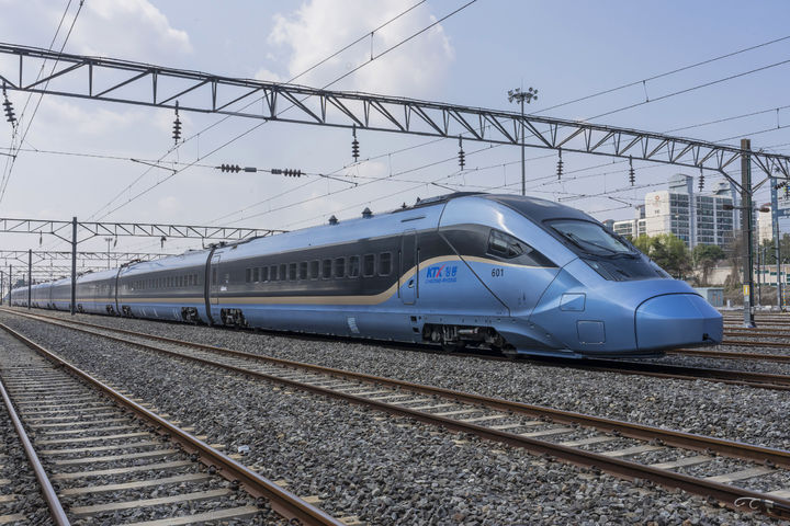 [서울=뉴시스] 사진은 KTX-청룡의 모습. 2026.07.02. (사진=코레일 제공) photo@newsis.com *재판매 및 DB 금지