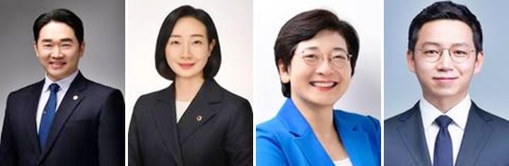 [세종=뉴시스] 송승회 기자 = 선출된 (왼쪽)김재형, 김효숙, 이순열, 손인수 위원장. 2026.07.02. ssong1007@newsis.com *재판매 및 DB 금지