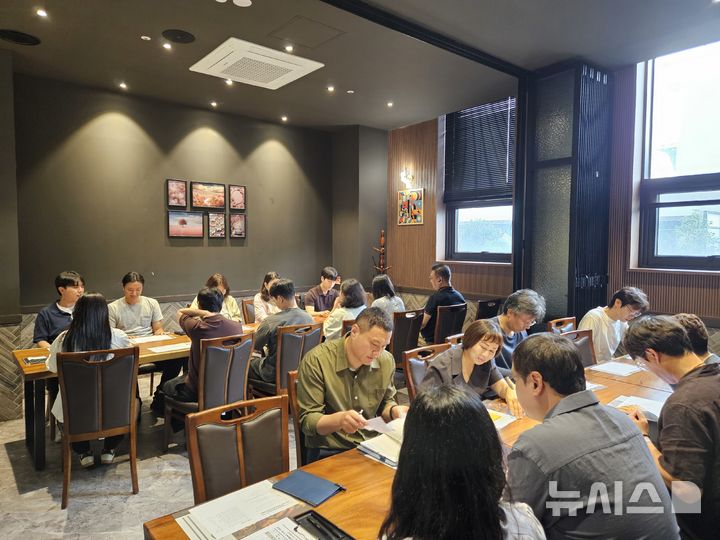[전주=뉴시스] 전북TP, 선도기업 실무자 간담회 모습. *재판매 및 DB 금지