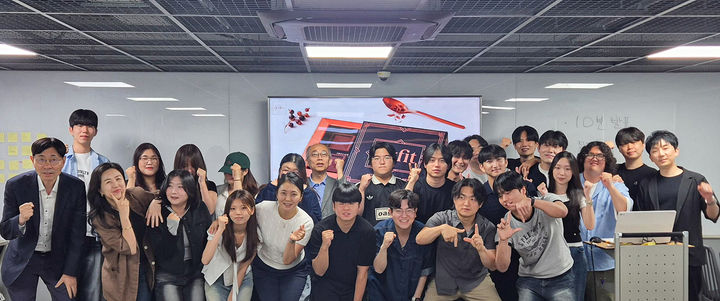 [대전=뉴시스] 우송대 '예비사장되기 집중과정' 참가자들 기념촬영. (사진=우송대 제공) 2026.07.02. photo@newsis.com *재판매 및 DB 금지