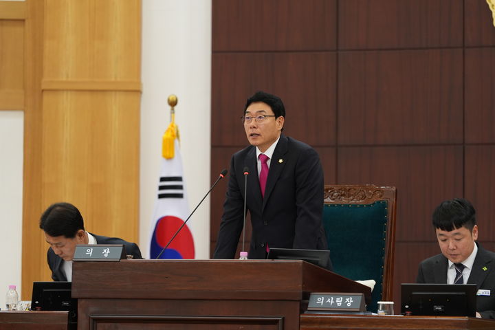 김인수 제10대 경산시의회 전반기 의장 *재판매 및 DB 금지
