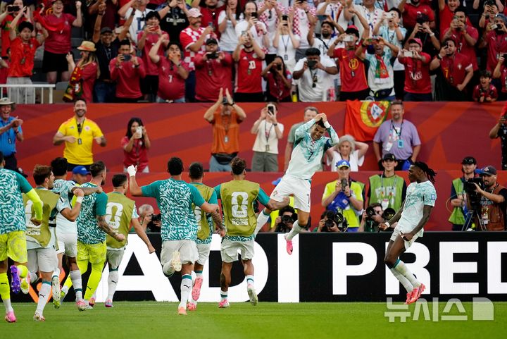 [토론토=AP/뉴시스] 포르투갈 남자 축구 대표팀의 크리스티아누 호날두. 2026.07.02.