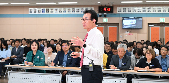 [거창=뉴시스] 이홍기 군수 거창군 민선 9기 군정 방향 설명회 (사진=거창군 제공) 2026. 07. 03. photo@newsis.com *재판매 및 DB 금지