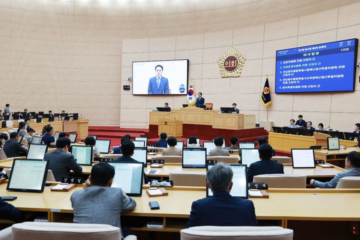 [전남광주=뉴시스] 송창헌 기자 = 3일 전남광주통합특별시의회 본회의장에서 상임위원회 위원 선임 등을 위한 제1차 임시회 2차 본회의가 열리고 있다. (사진=통합시의회 제공) 2026.07.03 photo@newsis.com&nbsp; *재판매 및 DB 금지