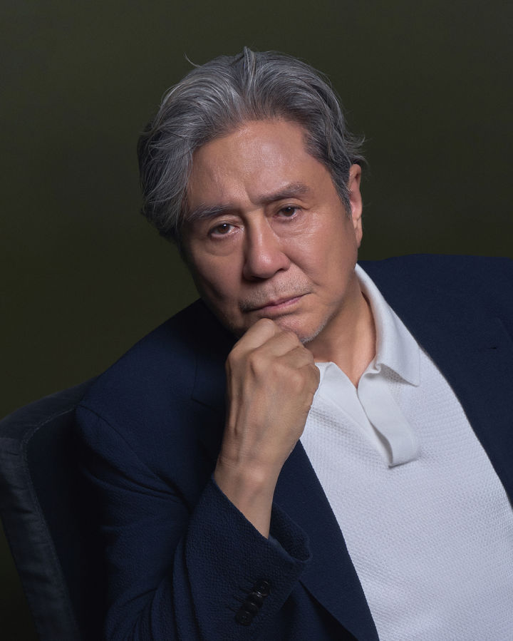 [인터뷰]최민식, 인간의 추접스러운 민낯을 까발리다