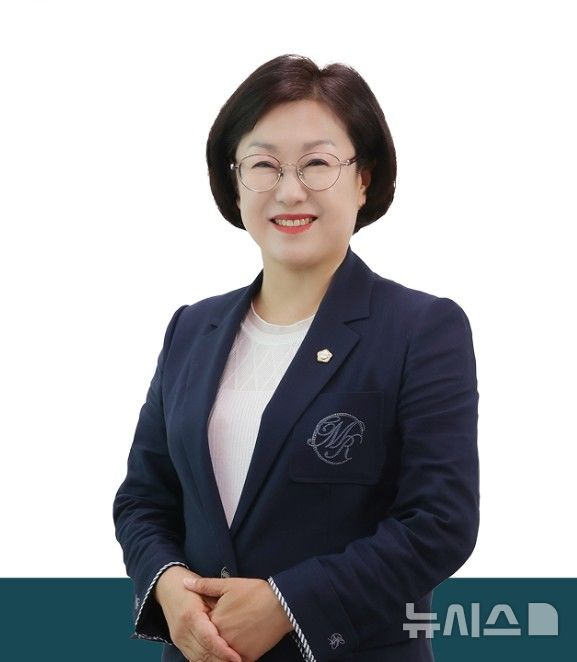 [시흥=뉴시스] 경기 시흥시의회 윤석경 부의장. (사진=뉴시스 DB). photo@newsis.com 