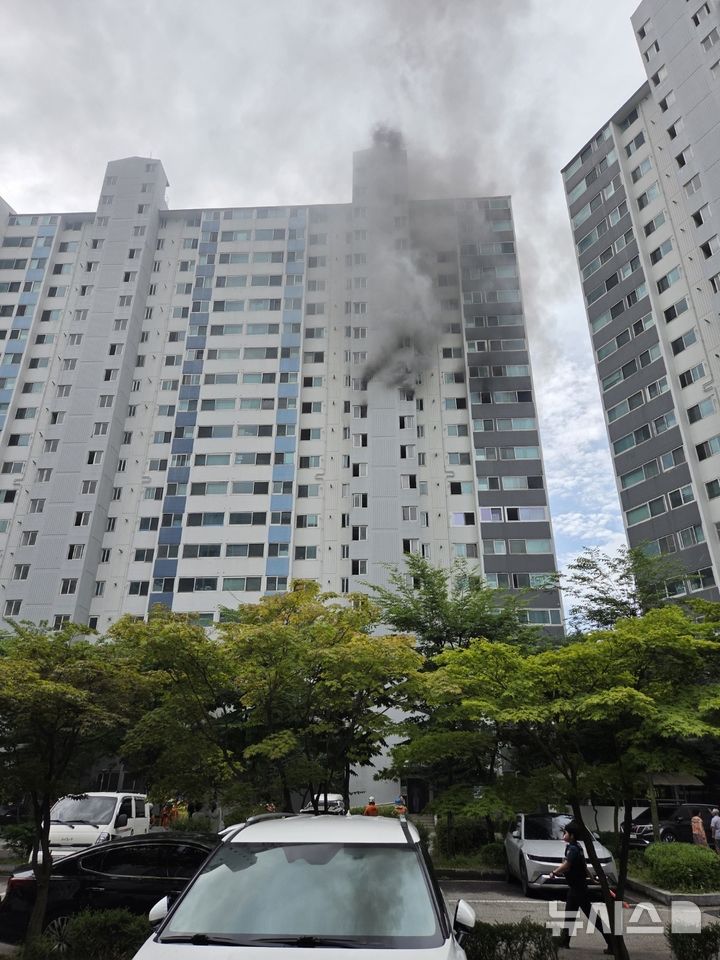 [파주=뉴시스] 화재현장.(사진=경기도북부소방재난본부 제공) 2026.07.07 photo@newsis.com