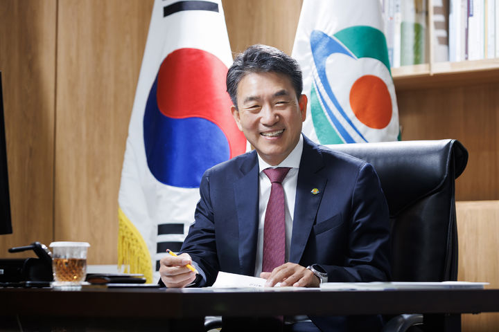 [예천=뉴시스] 안병윤 경북 예천군수 *재판매 및 DB 금지