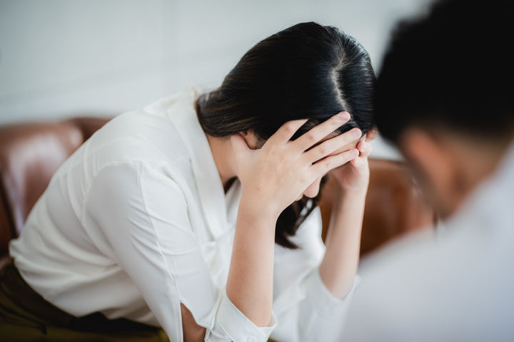 [서울=뉴시스] 소개팅 후 거절 의사를 밝혔음에도 어머니를 통해 집요하게 만남을 강요받은 여성의 사연이 전해졌다. (사진 출처=유토이미지)