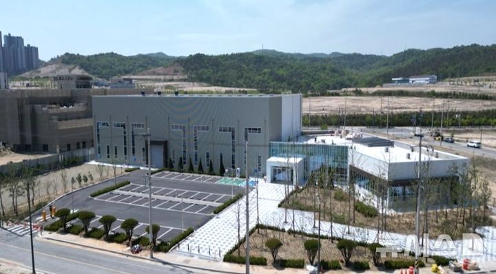 [포항=뉴시스] = 포항시 북구 흥해읍에 올해 준공 예정인 푸드테크 연구 지원 센터 전경. (사진=포항시 제공) 2026.07.07. photo@newsis.com