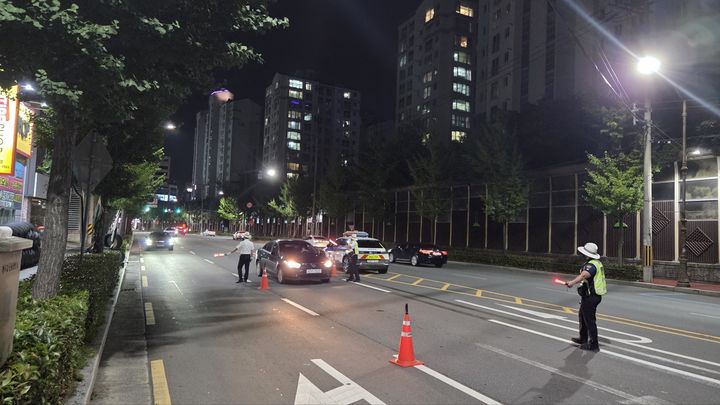[진주=뉴시스]진주경찰서, 휴가철 음주단속.(사진=진주경찰서 제공).2026.07.07.photo@newsis.com *재판매 및 DB 금지
