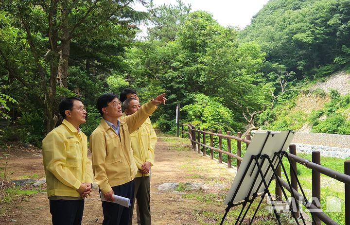 주대영 국립공원공단 이사장, 경주 토함산 현장 안전 점검 