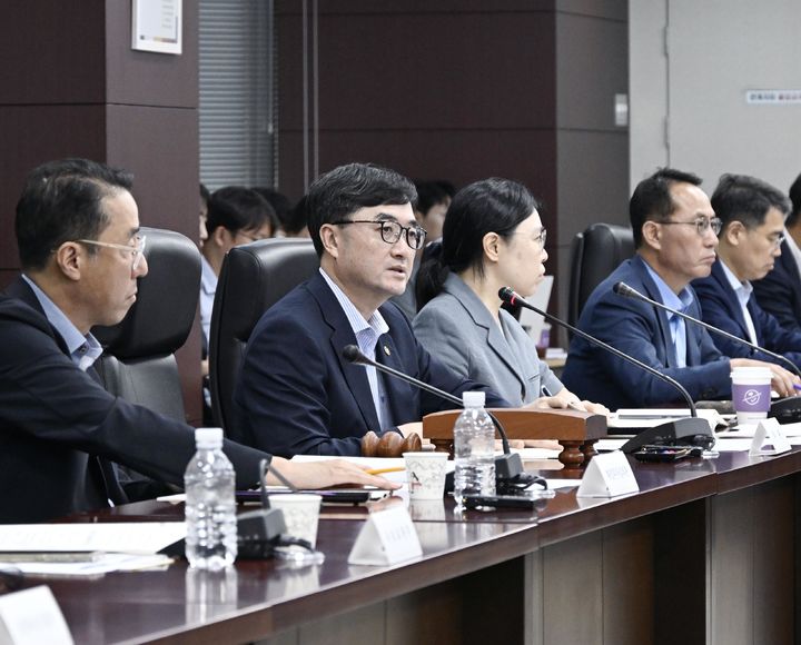 [서울=뉴시스] 임기근 기획예산처 차관이 7일 서울 종로구 한국무역보험공사에서 열린 '제6차 재정투자평가위원회'에서 발언하고 있다. (사진=기획예산처 제공) 2026.07.07. photo@newsis.com *재판매 및 DB 금지