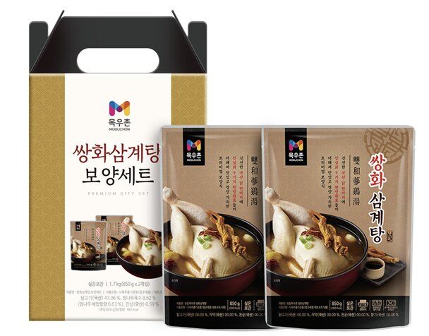 [세종=뉴시스] 농협목우촌은 본격적인 무더위를 앞두고 프리미엄 간편식 '쌍화삼계탕'과 선물세트인 '쌍화삼계탕 보양세트'를 출시했다고 8일 밝혔다. (사진=농협목우촌 제공) 2026.07.08. photo@newsis.com *재판매 및 DB 금지