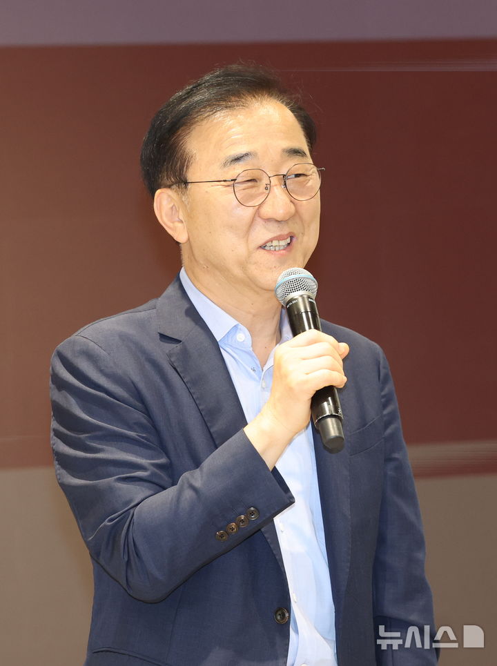 축사하는 김윤덕 국토교통부 장관