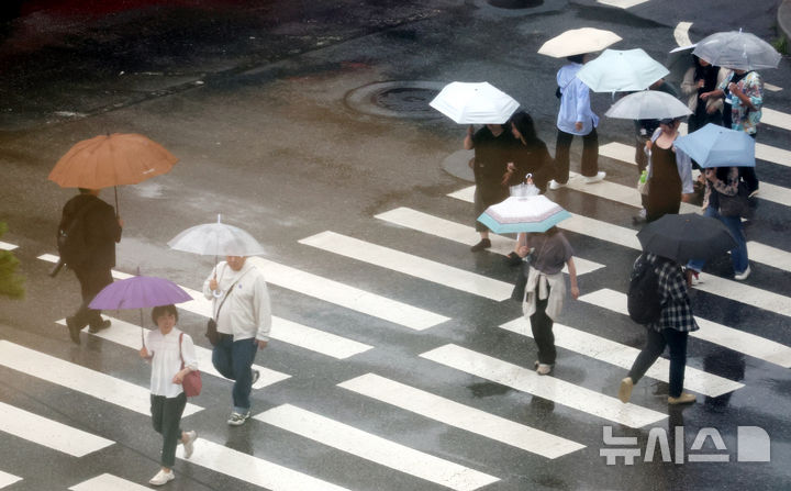 경기북부에 비 지속…오전에 시간당 20~30㎜ 강한 비