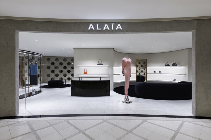 [서울=뉴시스] '알라이아(Alaïa)'의 갤러리아백화점 명품관 매장 (사진=삼성물산 제공) 2026.07.09. photo@newsis.com *재판매 및 DB 금지