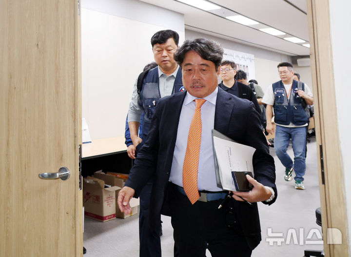 제13차 전원회의 마친 권순원 최저임금위원장