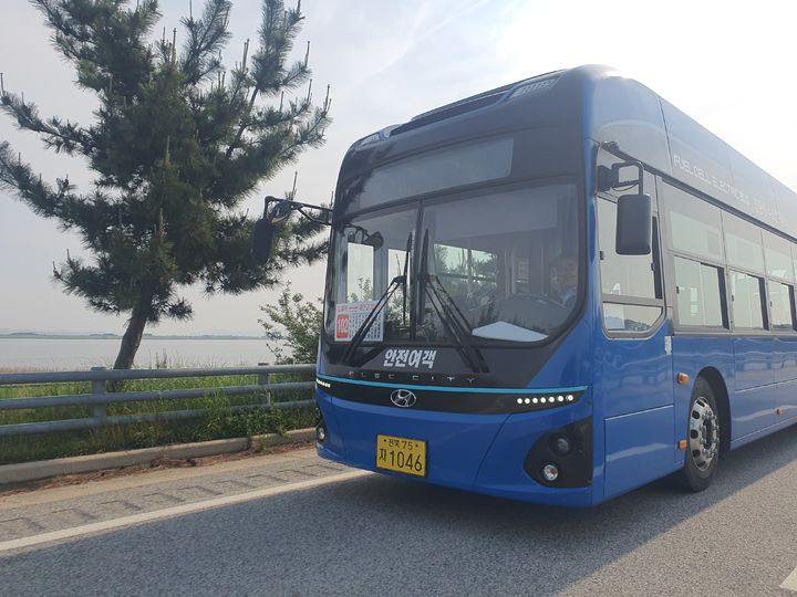 수소버스(사진=김제시 제공) *재판매 및 DB 금지