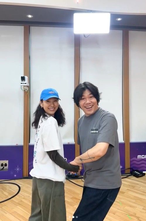 [서울=뉴시스] 이효리와 이상순 (사진= '완벽한 하루' SNS 캡처 ) 2026.07.10. photo@newsis.com *재판매 및 DB 금지