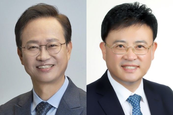 [청주=뉴시스] 왼쪽부터 송재봉 국회의원, 이영신 전 청주시의원. photo@newsis.com *재판매 및 DB 금지