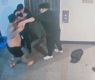 조직폭력배 범죄 모습. (사진=경기남부경찰청 제공) *재판매 및 DB 금지