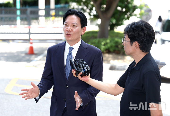 [인천=뉴시스]김선웅 기자 = 쌍방울 대북 송금사건 수사 과정에서의 비위 의혹으로 대검찰청 정직 징계를 받은 박상용 인천지방검찰청 부부장검사가 오는 13일로 예정된 법무부 감찰위원회 심의 기일을 연기해달라고 요청했다. 2026.07.13. mangusta@newsis.com