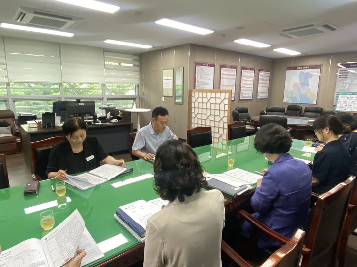 [창원=뉴시스] 류효종 경남 창원시 의창구청장이 14일 부서 업무 보고회를 갖고 있다. (사진=창원시 제공) 2026.07.14. photo@newsis.com *재판매 및 DB 금지
