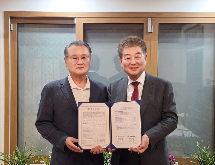 (왼쪽)이재하 삼보모터스 대표이사, (오른쪽)이재영 케이쓰리아이 대표이사. (사진=케이쓰리아이) *재판매 및 DB 금지